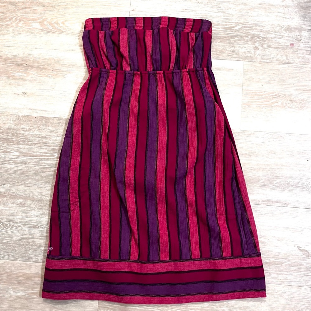 Volcom strapless striped cotton dress. Pink, red, purple. Size small.